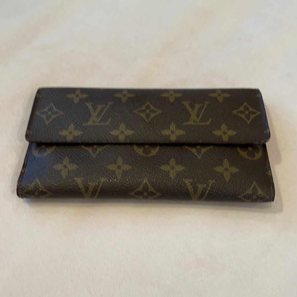 Louis Vuitton Vintage Coated Trifold Wallet